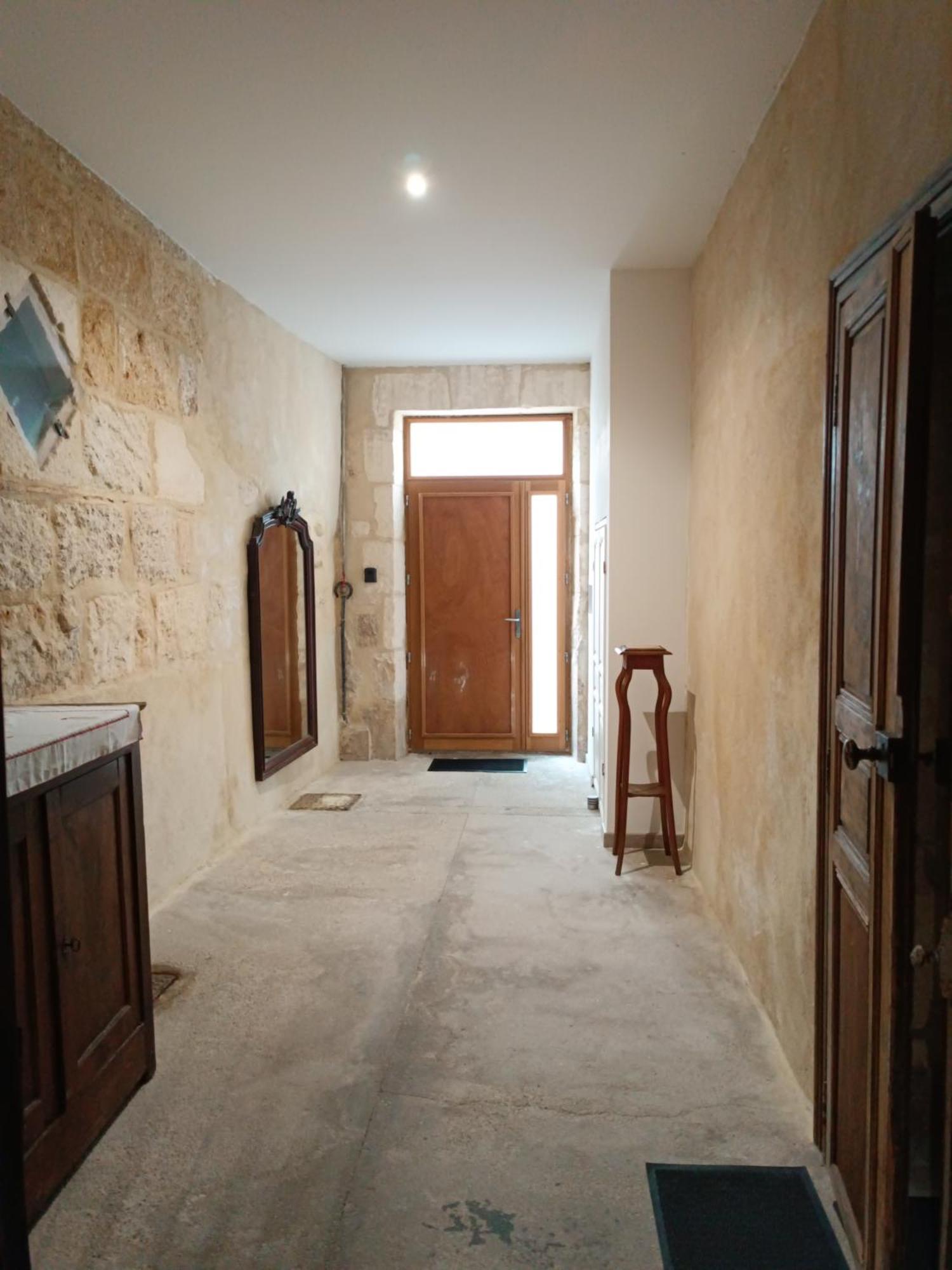 מונטפריון Dans Maison De Maitre, Appartement Independant. מראה חיצוני תמונה