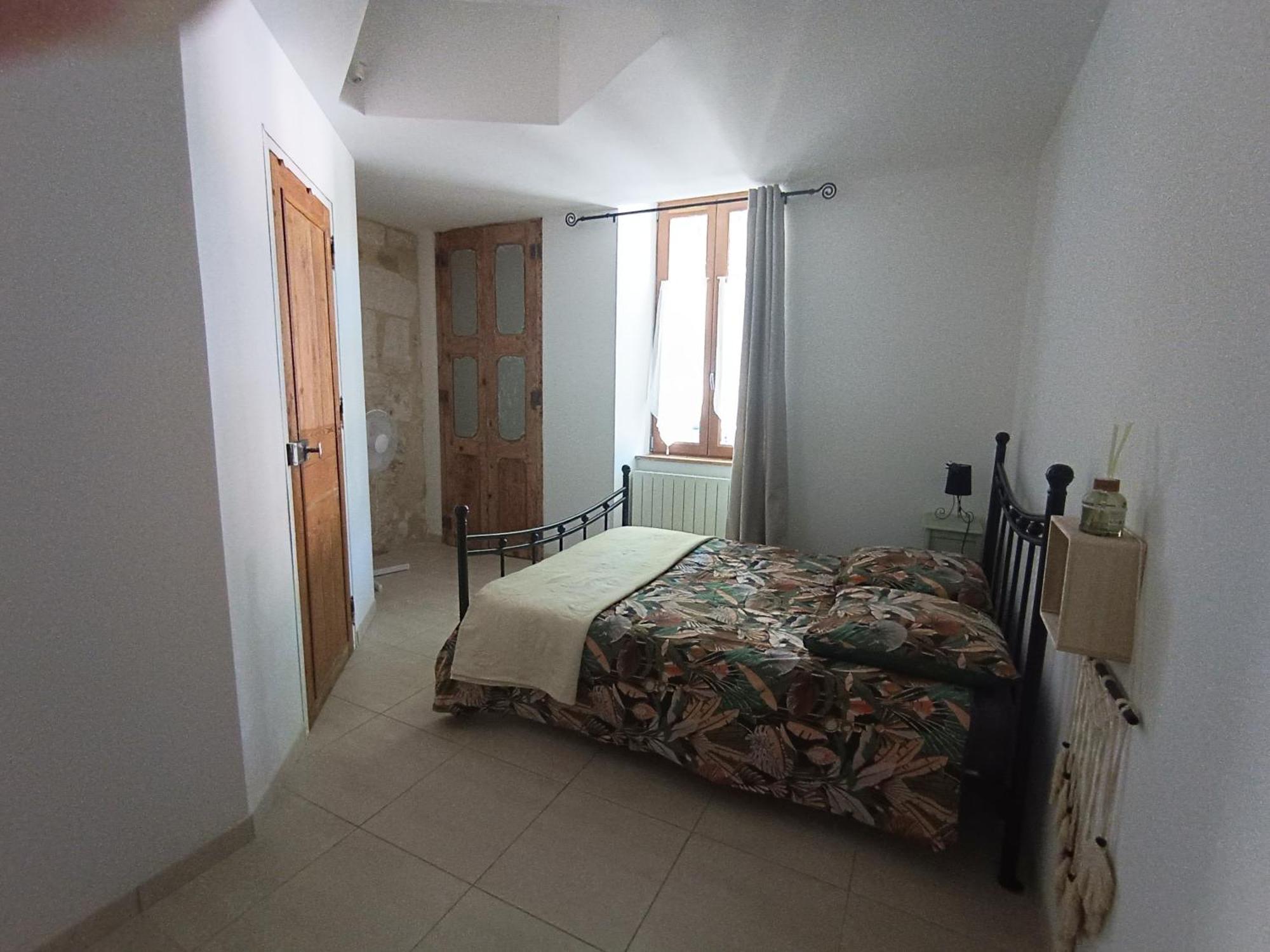 מונטפריון Dans Maison De Maitre, Appartement Independant. מראה חיצוני תמונה
